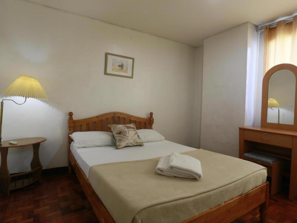The Victor Hotel Makati City Ngoại thất bức ảnh